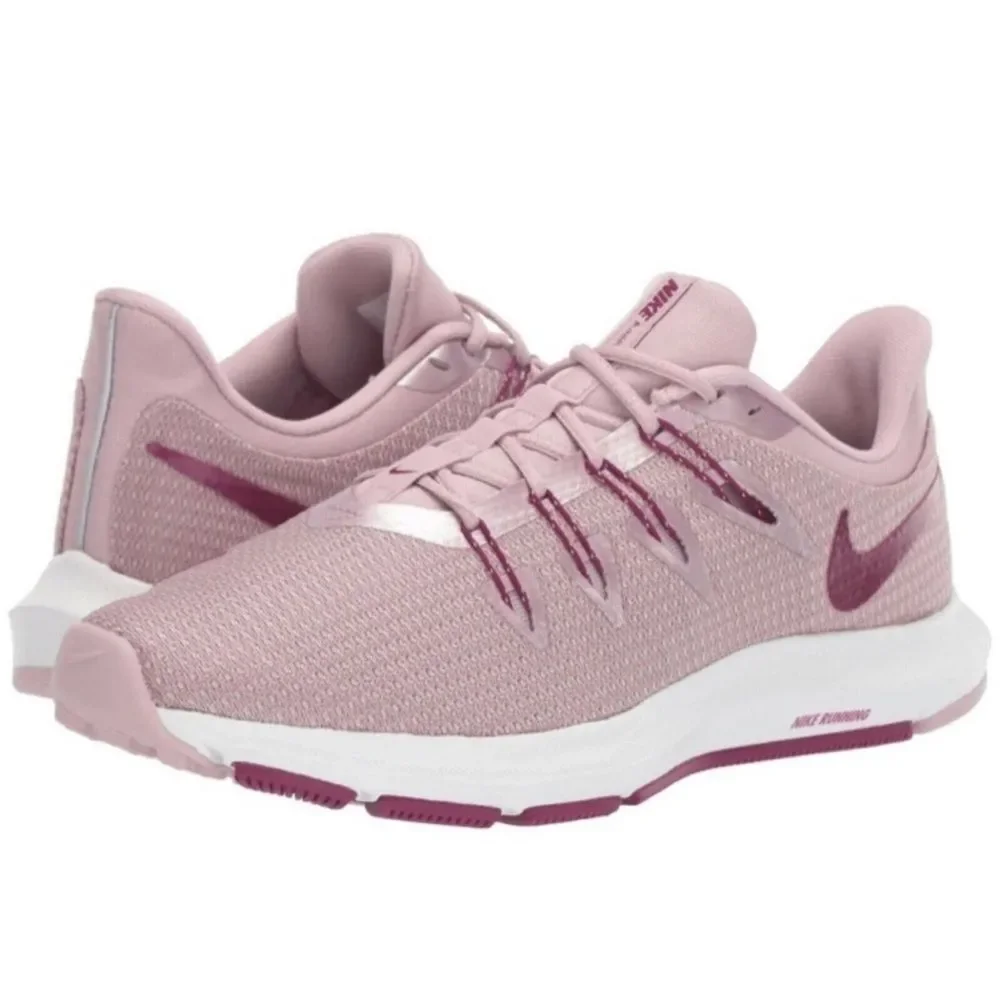 Nike Quest Plum Chalk/True Berry Running Shoes Sneakers BV6139-500 • size 6.5